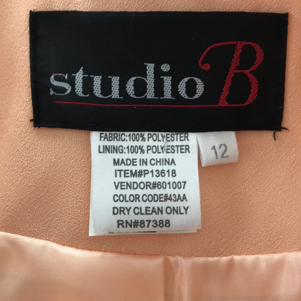 NWOT jacket and top. Size 12. Polyester - Picture 6 of 8